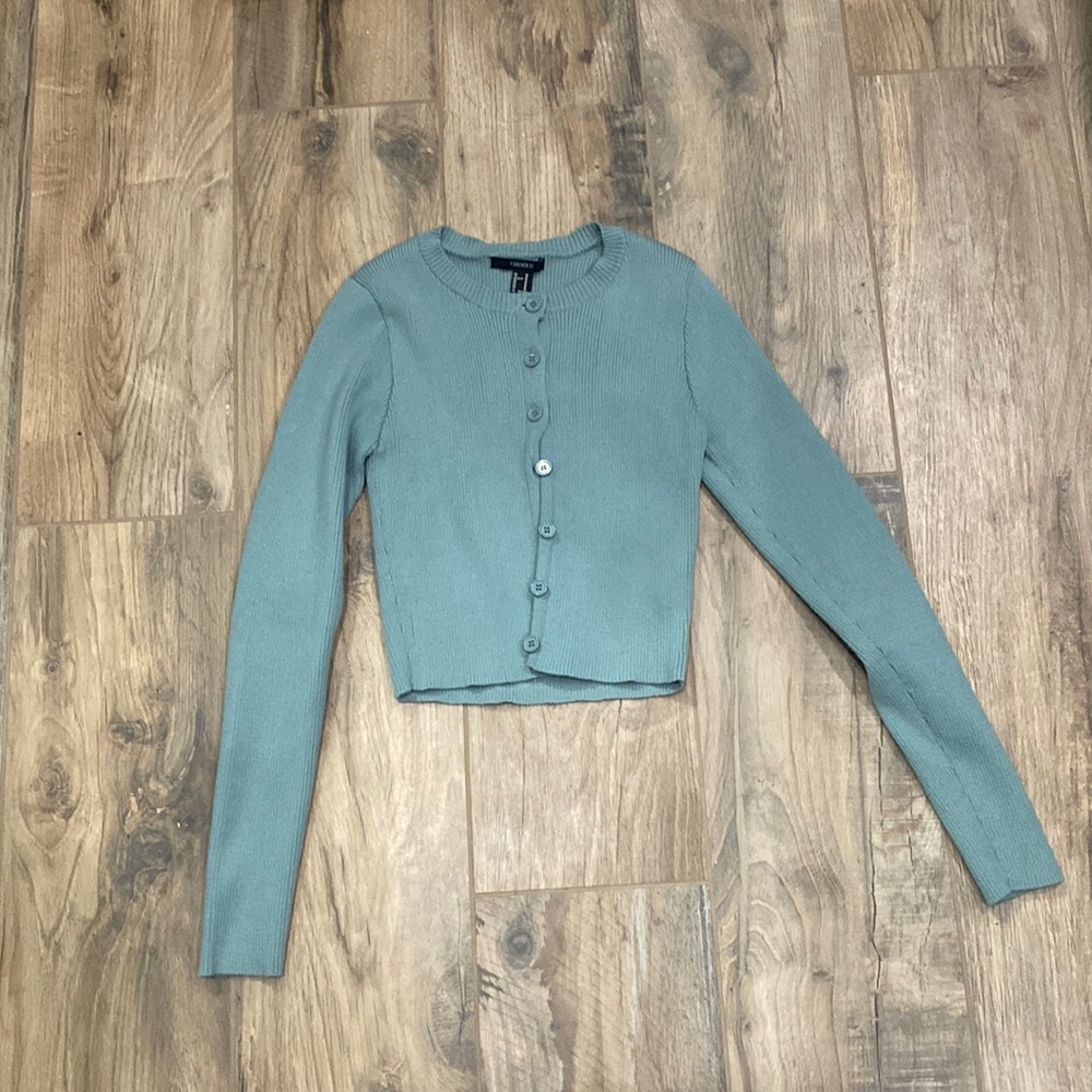 Long sleeve